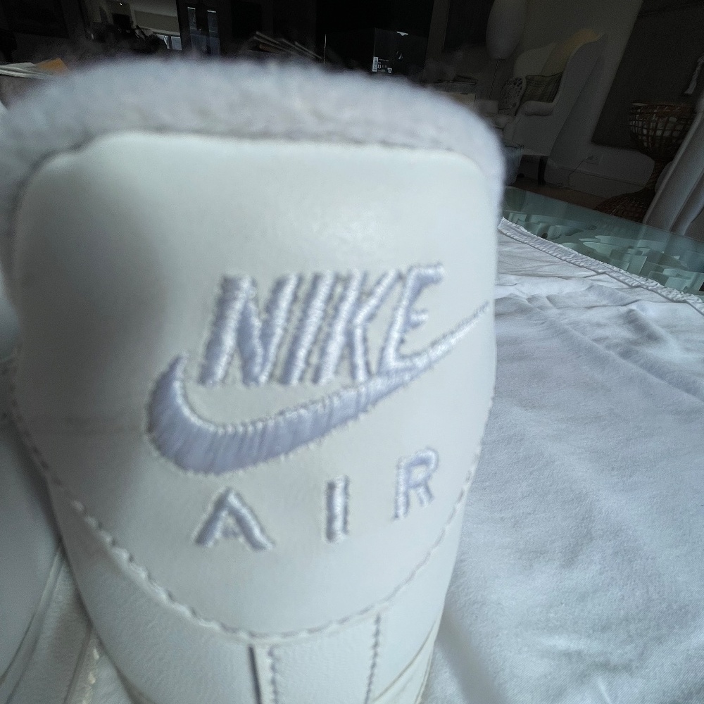 Used Nike Airmax Supreme - Picture 8 of 9
